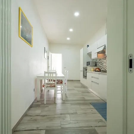 La Casina Della Pia Apartment *